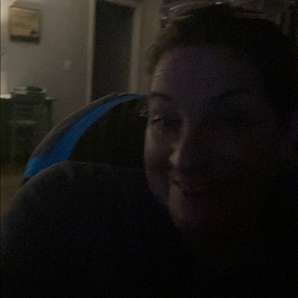 Meet your Posher, Roxann - Picture 1 of 1